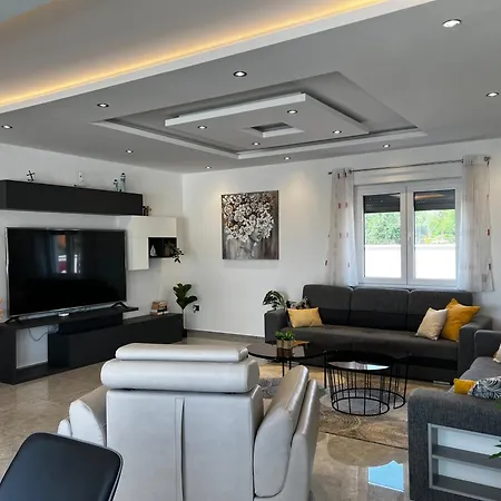 Villa Mare - Modern With Swimming Pool And Jacuzzi *